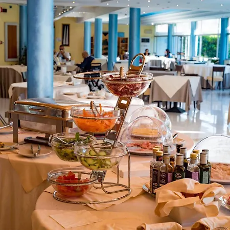 Mediterraneo Hotel 4*