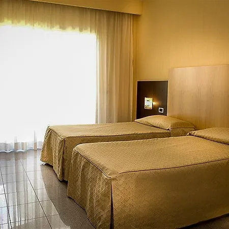 Mediterraneo Hotel 4*