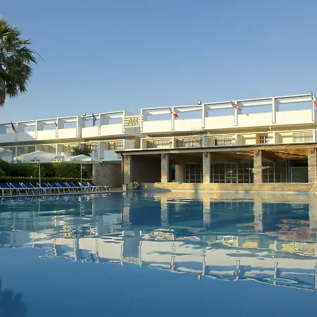 Mediterraneo 4*
