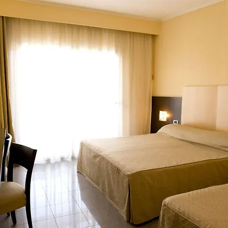 Mediterraneo 4*