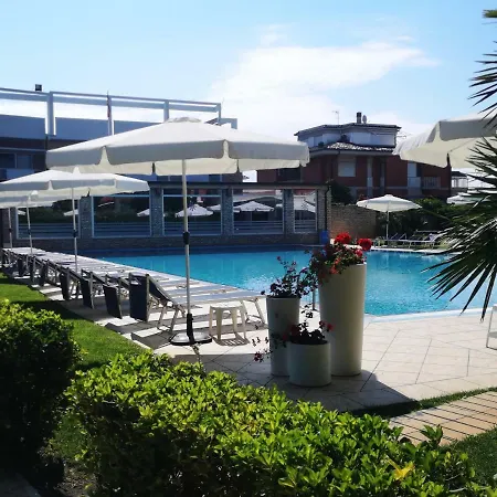 Hotel Mediterraneo 4*