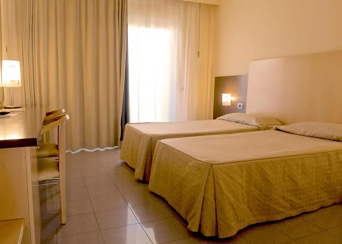Hotel Mediterraneo 4*