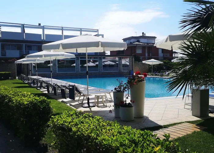 Hotel Mediterraneo 4*